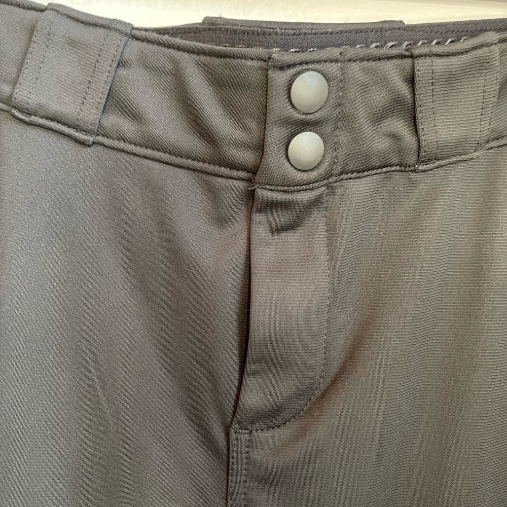 Nike Black Performance Capris - image 6